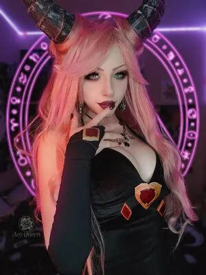 Aoy_Queen