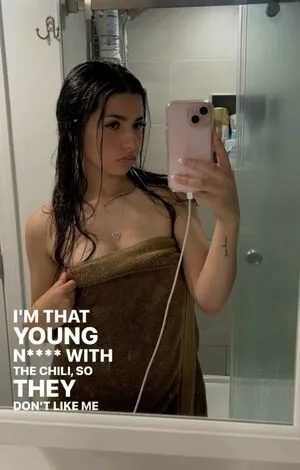 Ava_quijije content