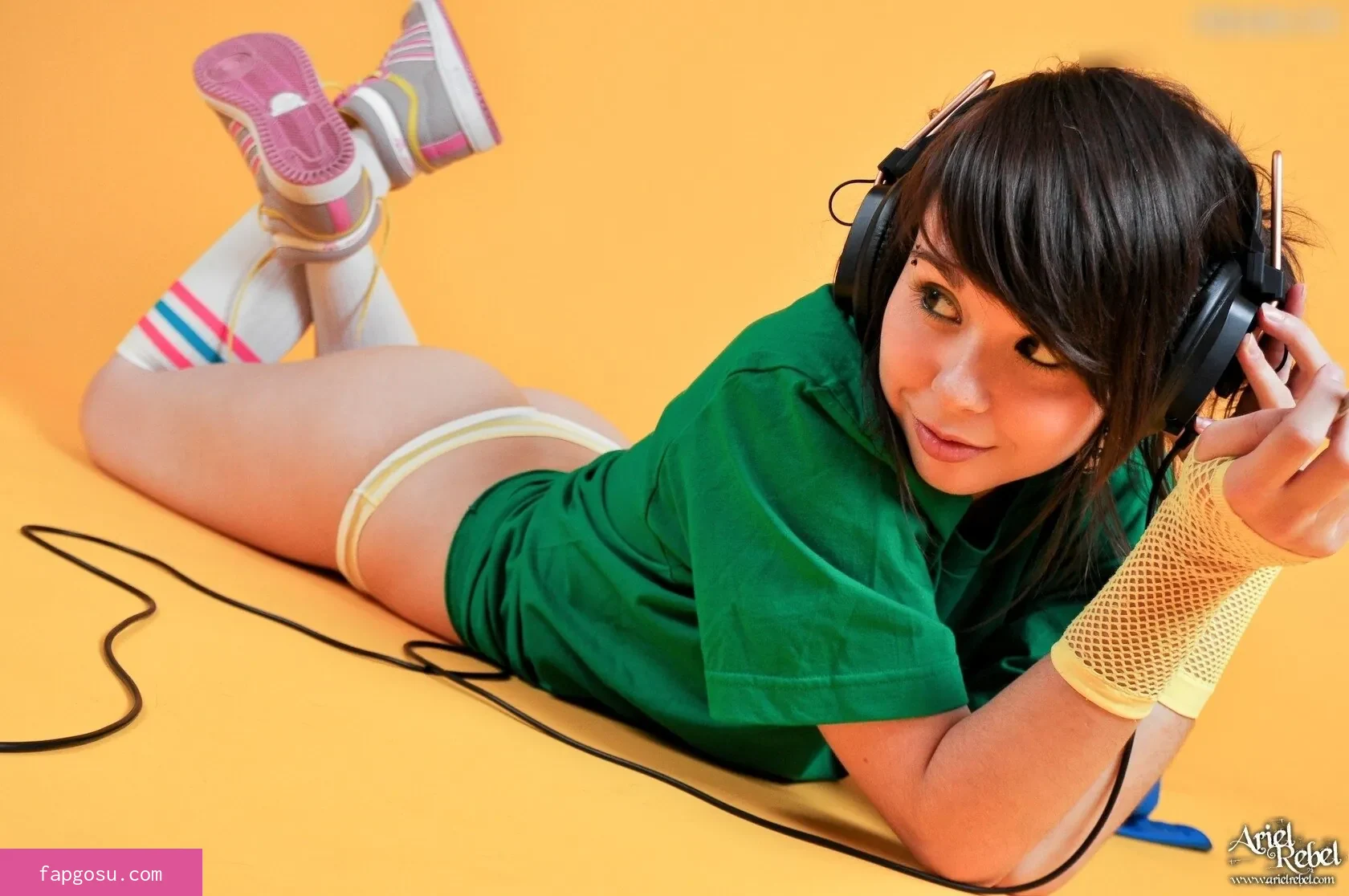 Ariel Rebel