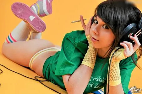 Ariel Rebel