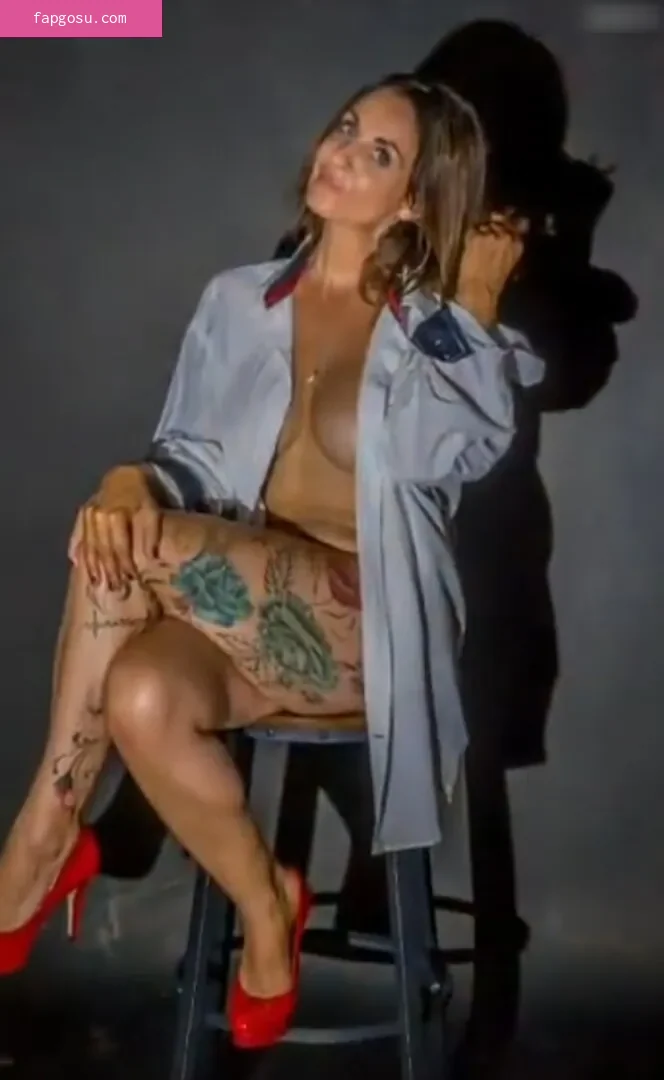 Adriana Szegedi - Terry-Aurora