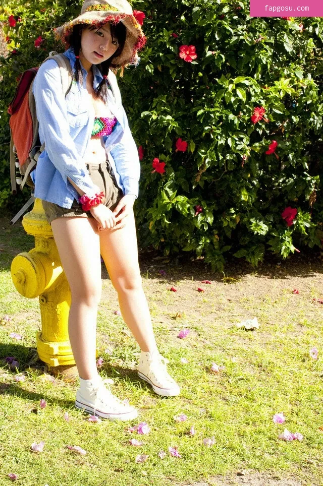 Ai Shinozaki