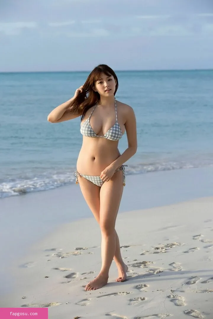 Ai Shinozaki