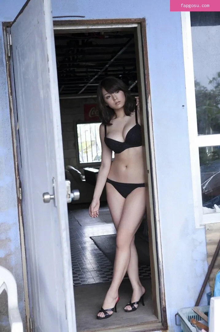 Ai Shinozaki