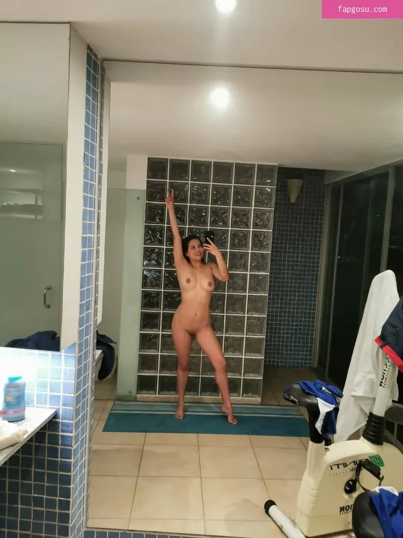 Alessa Shine