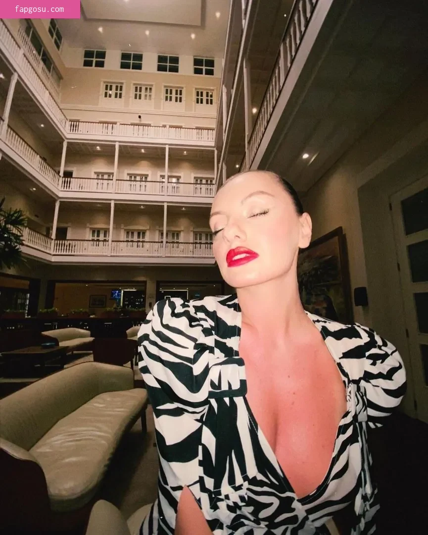 Alexandra Stan