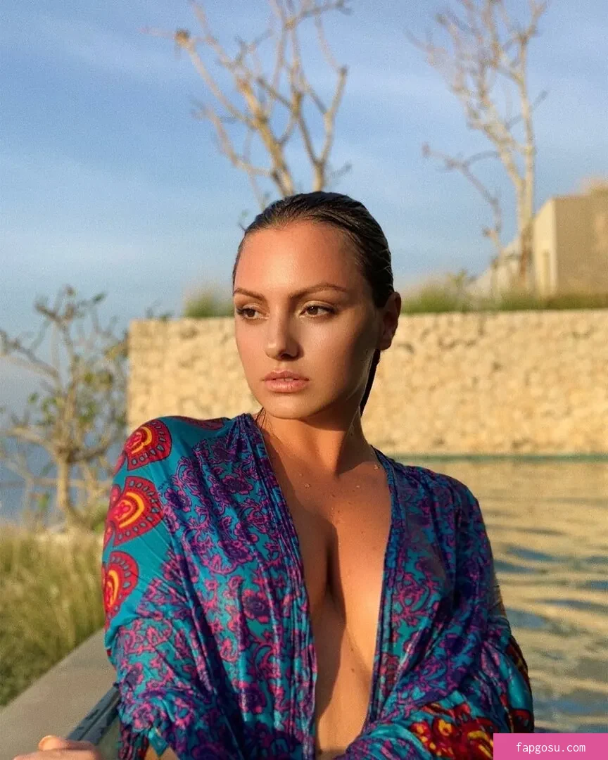Alexandra Stan