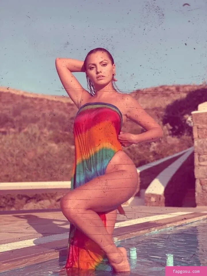 Alexandra Stan