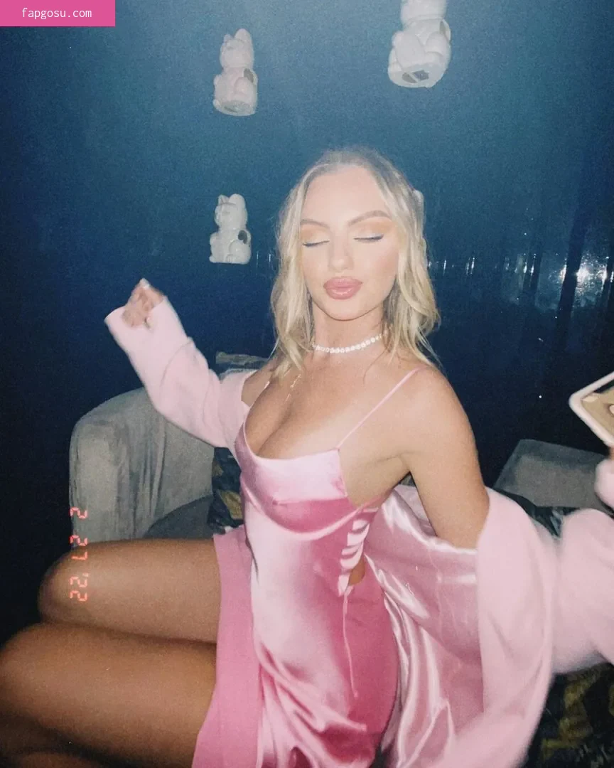 Alexandra Stan
