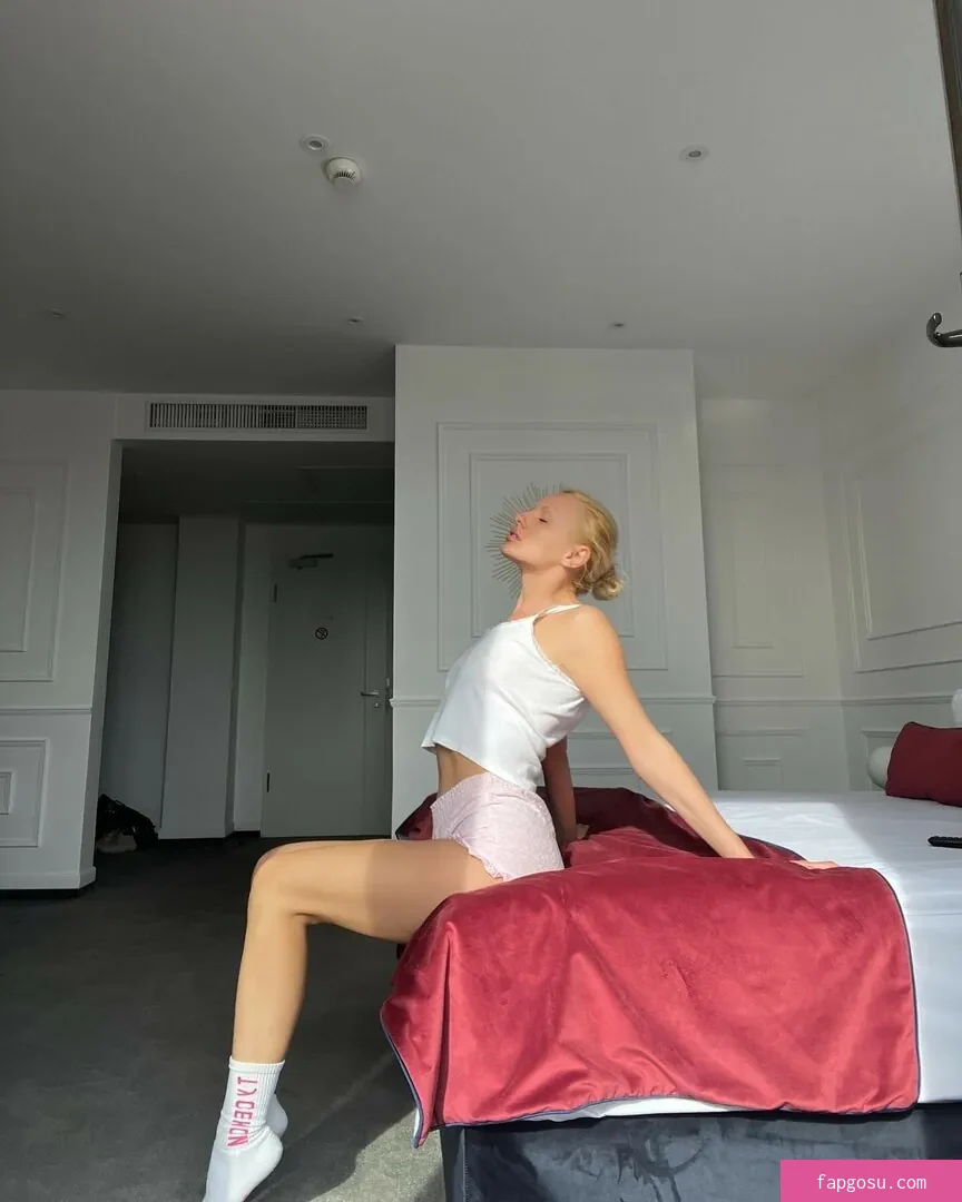 Alexandra Stan