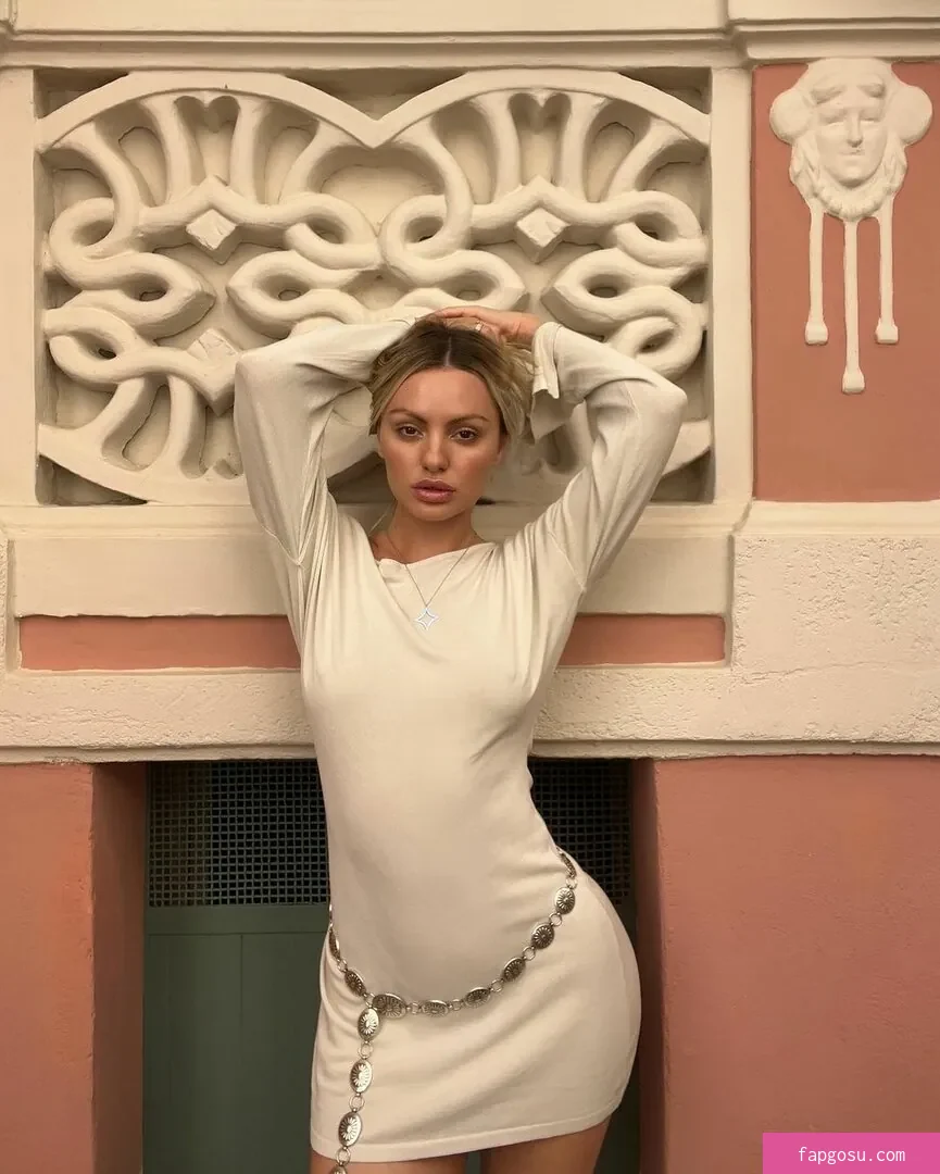 Alexandra Stan