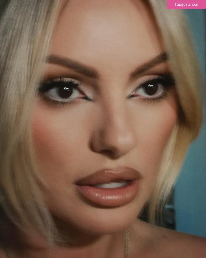Alexandra Stan