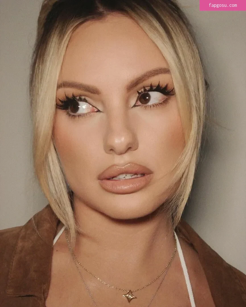 Alexandra Stan