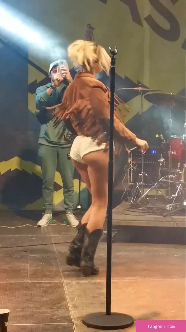 Alexandra Stan