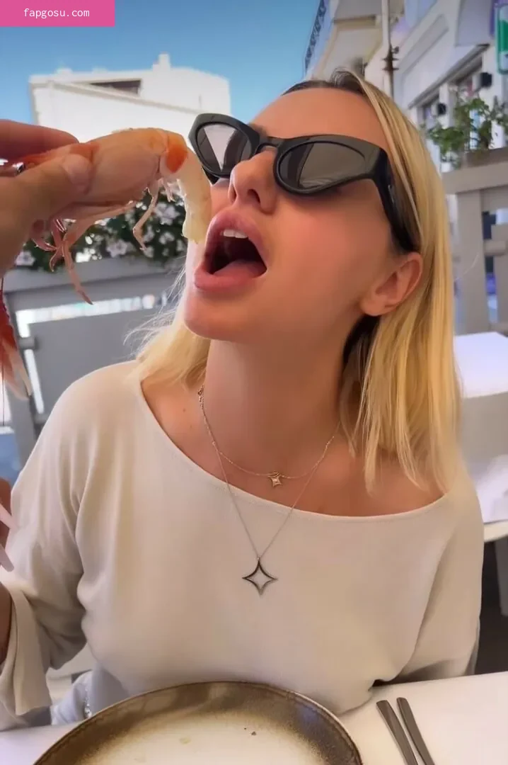 Alexandra Stan