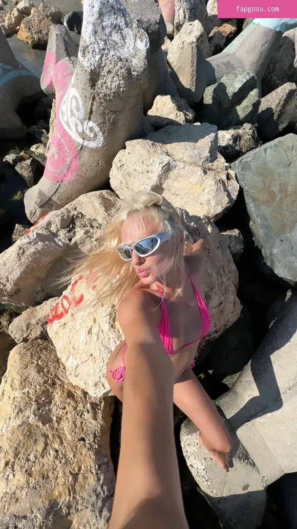 Alexandra Stan