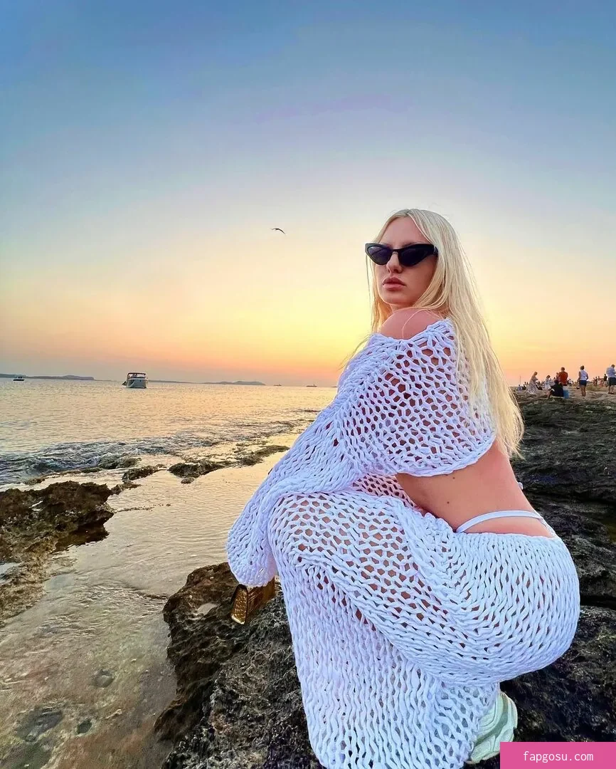 Alexandra Stan
