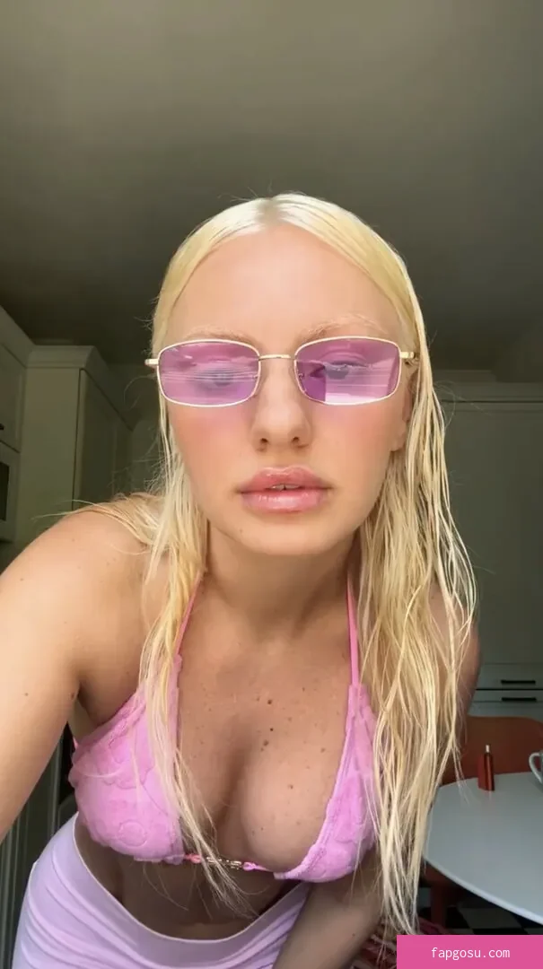 Alexandra Stan