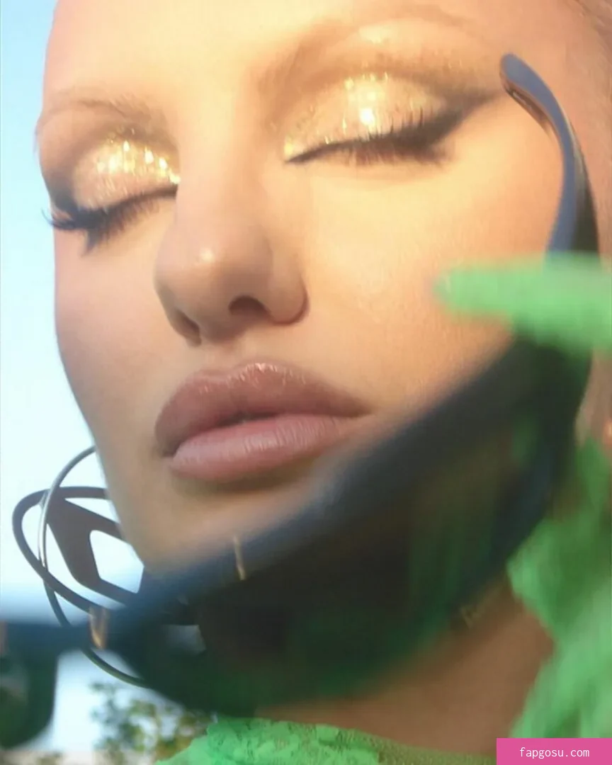 Alexandra Stan