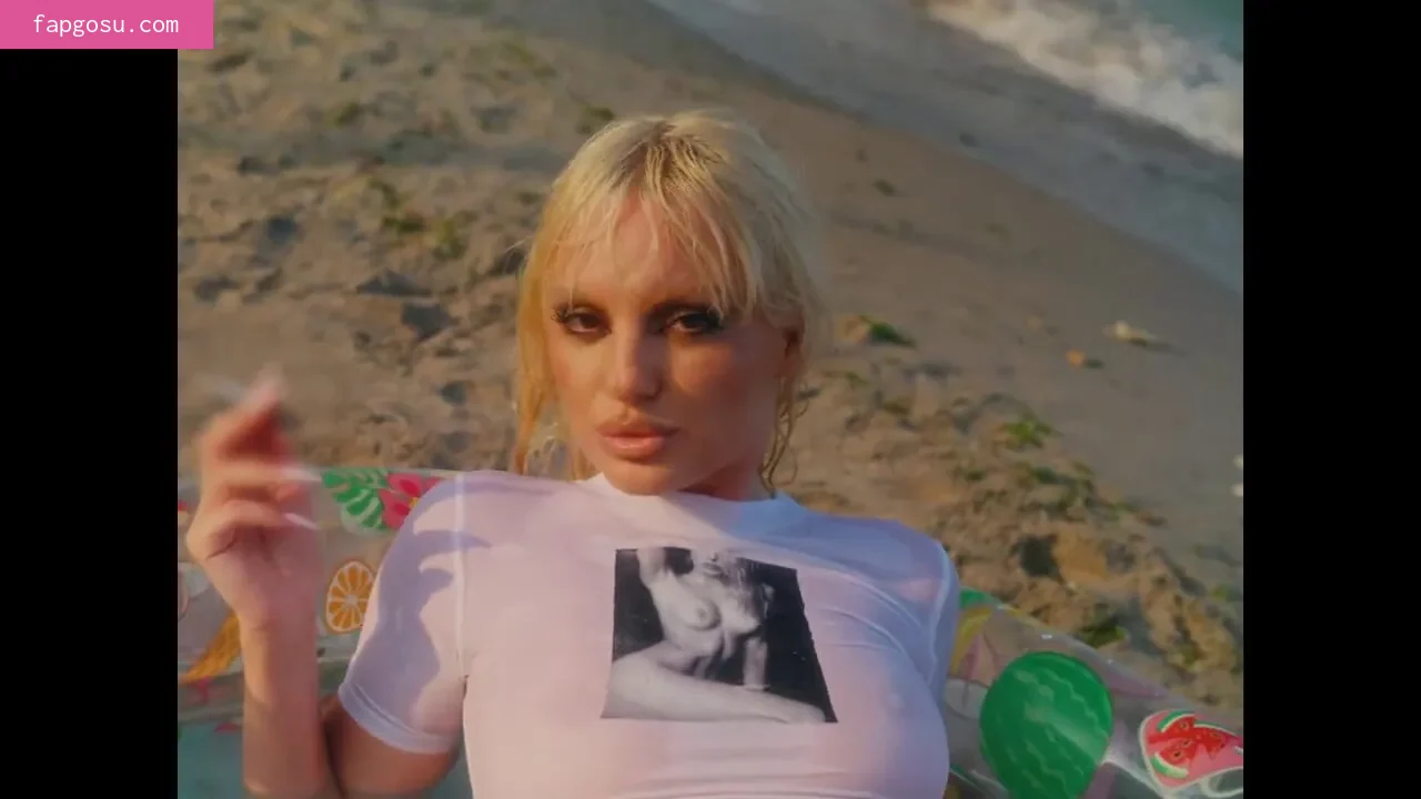 Alexandra Stan