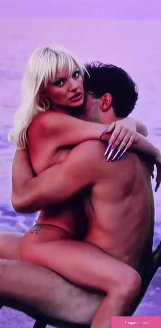 Alexandra Stan