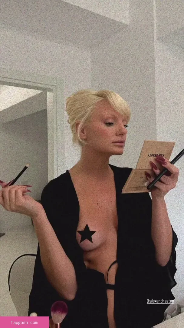 Alexandra Stan