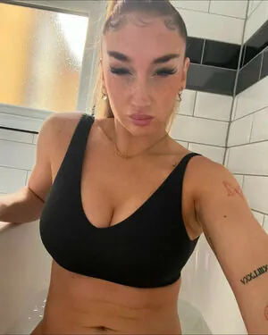 Alicia.scholesx content