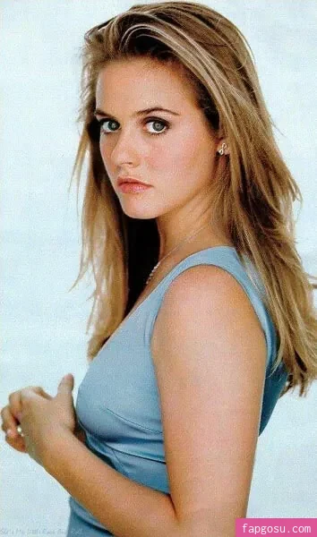 Alicia Silverstone