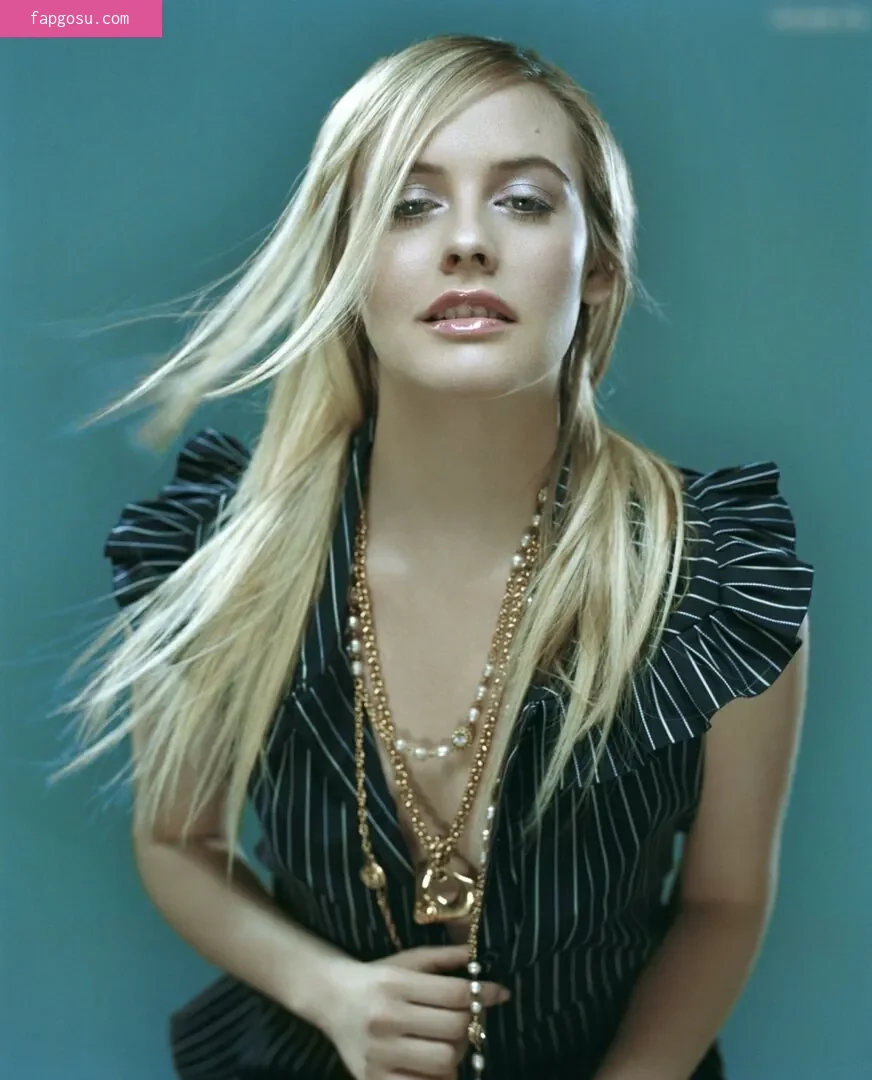 Alicia Silverstone