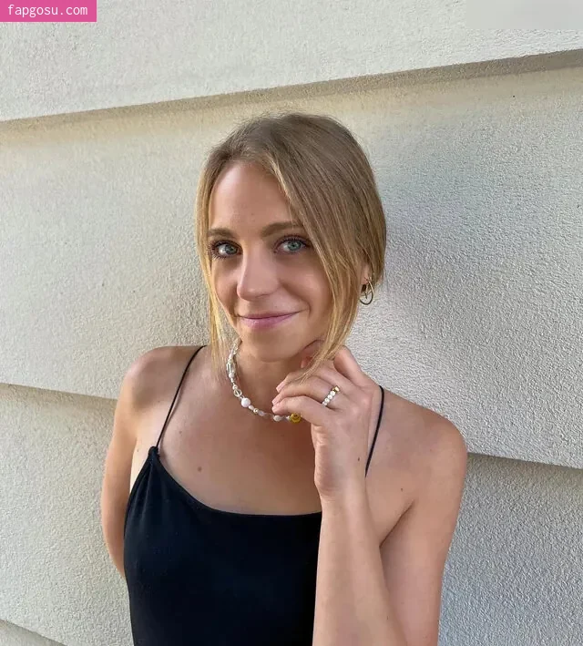 Alina Sophie Holst