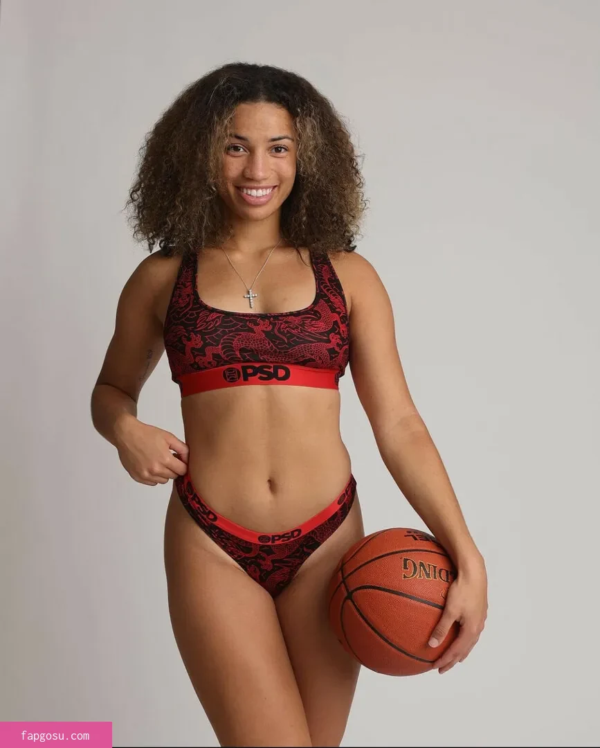 Amiah Simmons