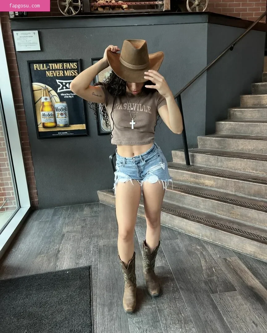 Amiah Simmons
