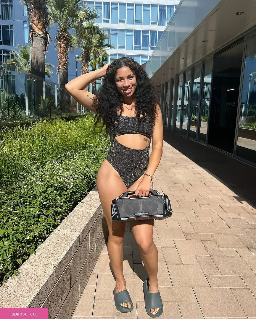 Amiah Simmons