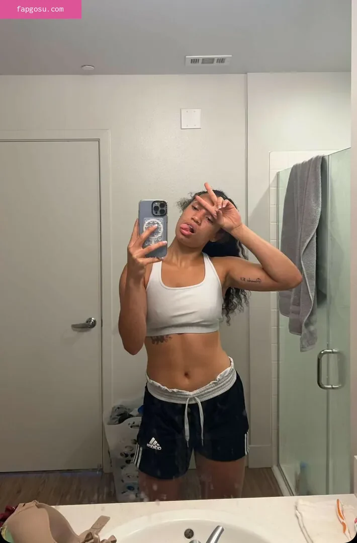 Amiah Simmons