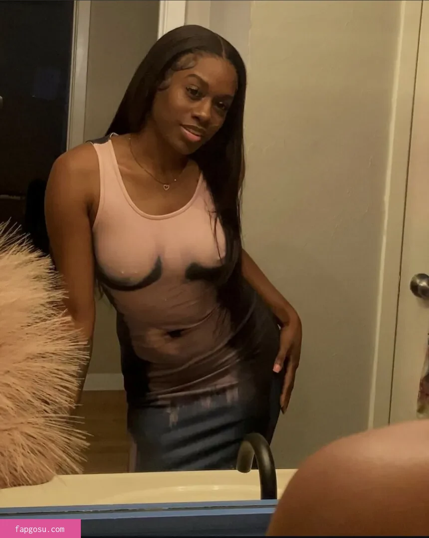 Amira Symon