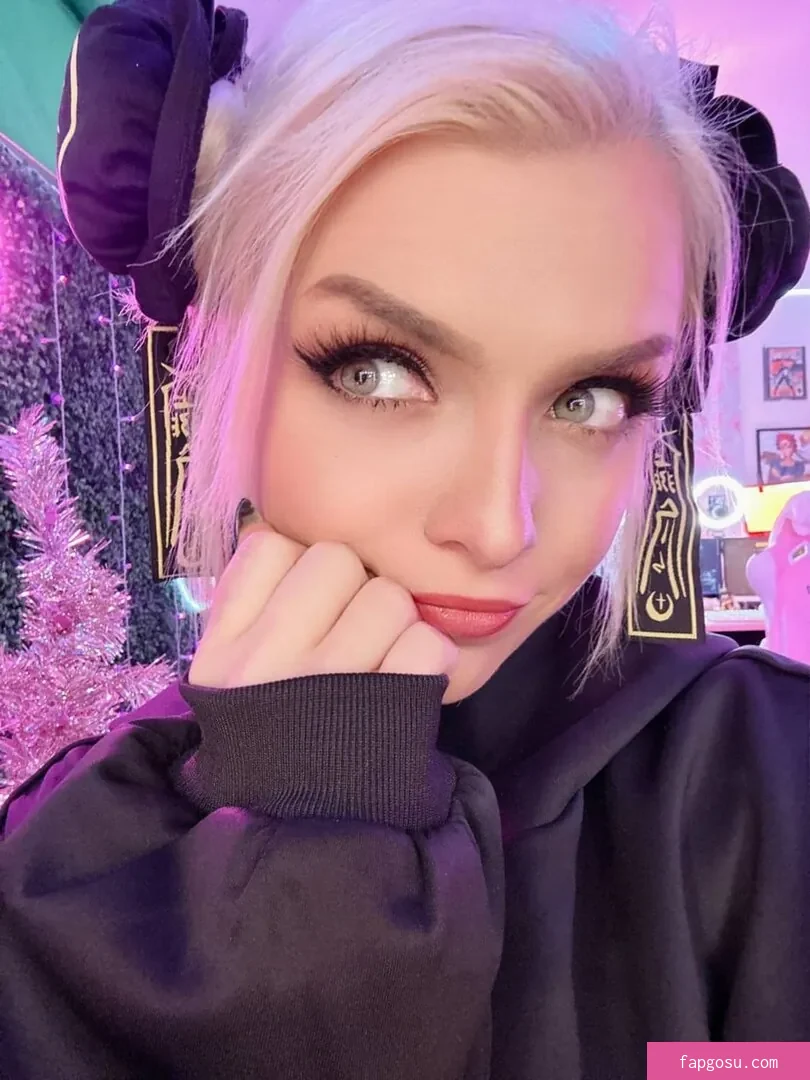 ASMR Shanny