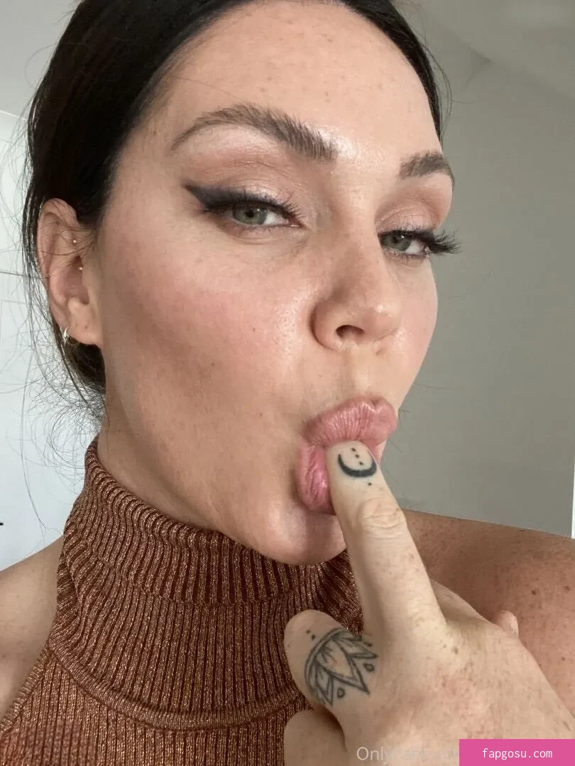 Alison Tyler