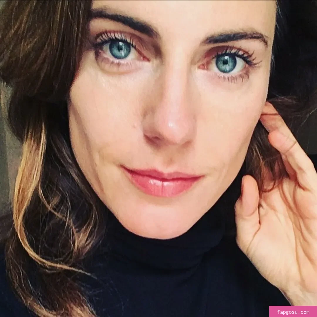 Antje Traue