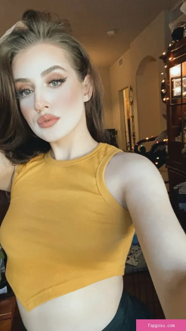 Aubree Valentine