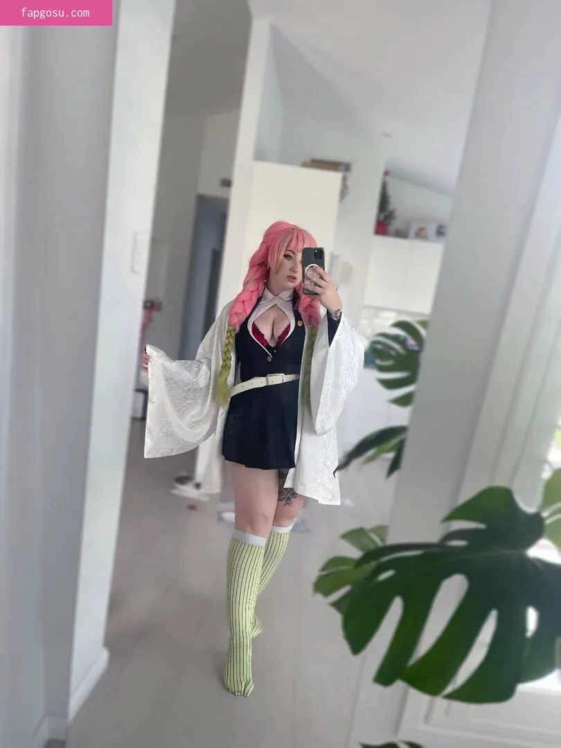 averagecosplays - Photo #78