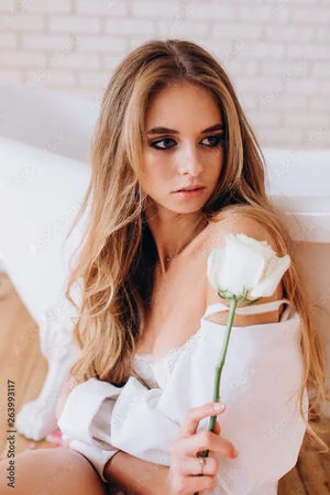 AvrilDollX content