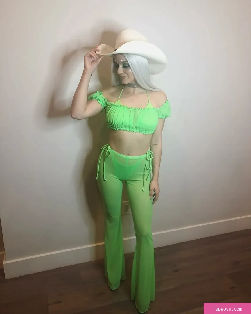 Ariel Winter