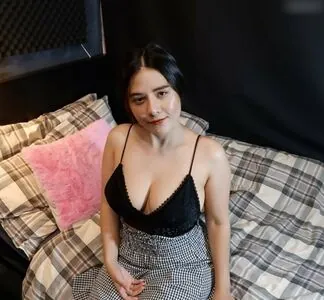 ASMR Wan content