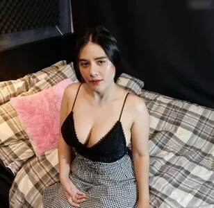 ASMR Wan content