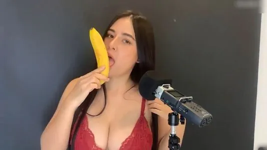 ASMR Wan content