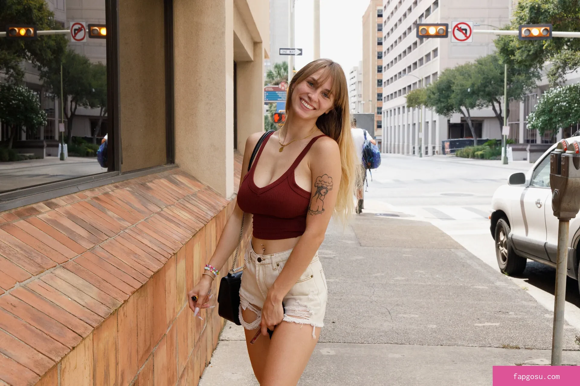 Angel Youngs