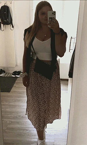 Aline Zwahlen content