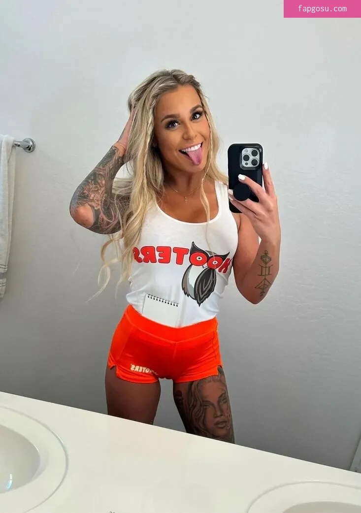 BrazyBecca