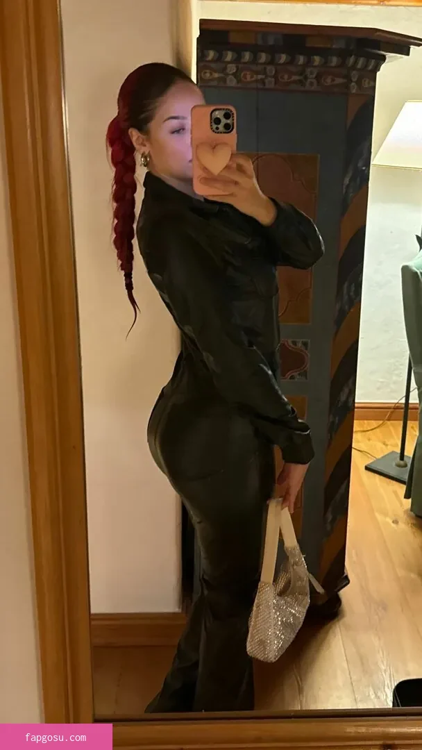 badmomzjay