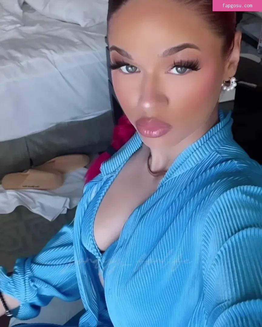 badmomzjay